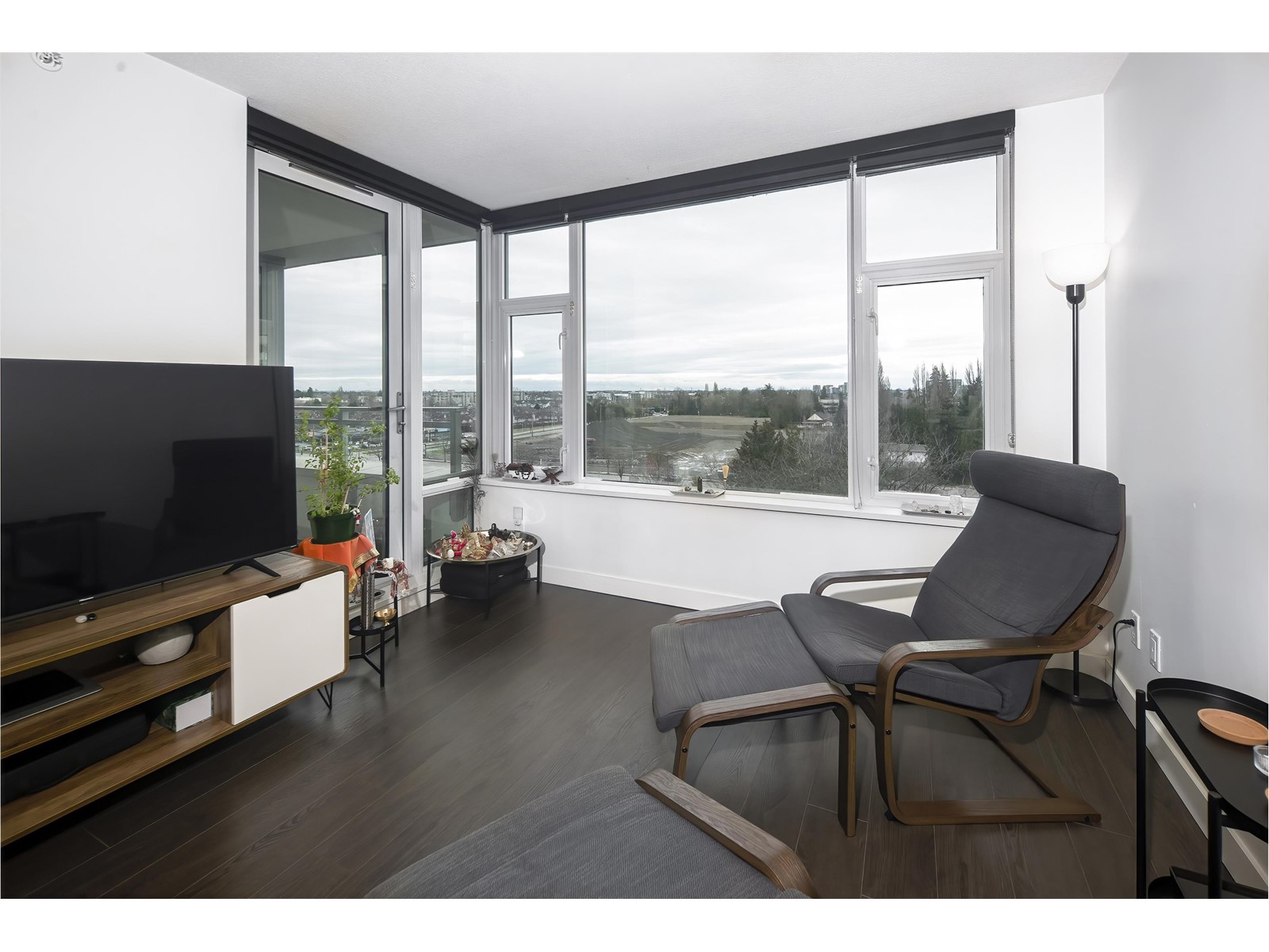 1017 8800 Hazelbridge Way, Richmond, British Columbia  V6X 0S3 - Photo 11 - R2754451