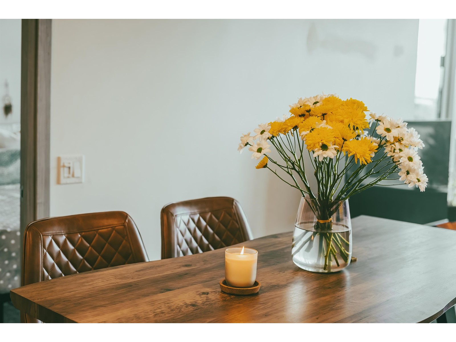 1017 8800 Hazelbridge Way, Richmond, British Columbia  V6X 0S3 - Photo 1 - R2754451