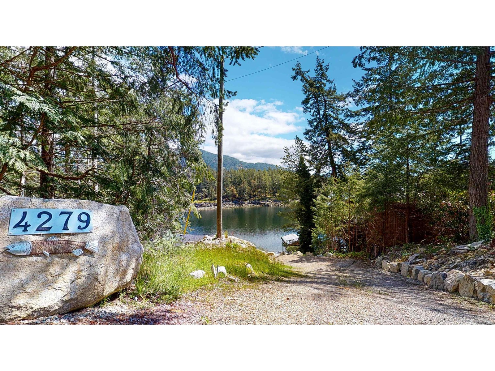 4279 Francis Peninsula Road, Madeira Park, British Columbia  V0N 2H1 - Photo 27 - R2755056