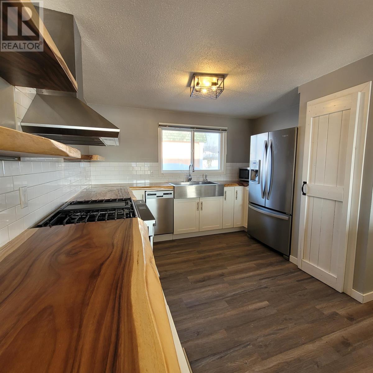 Lorem Ipsum Dolor, Mackenzie, British Columbia  V0J  - Photo 6 - DEMO25302864