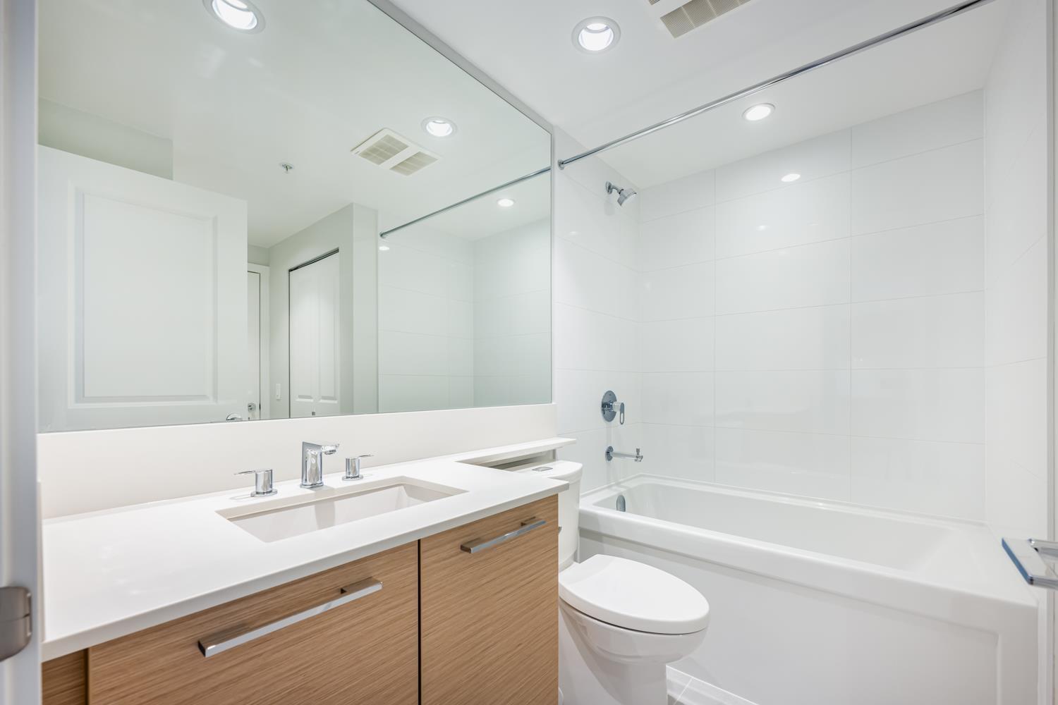 2007 6700 Dunblane Avenue, Burnaby, British Columbia  V5H 0J3 - Photo 15 - R2755091