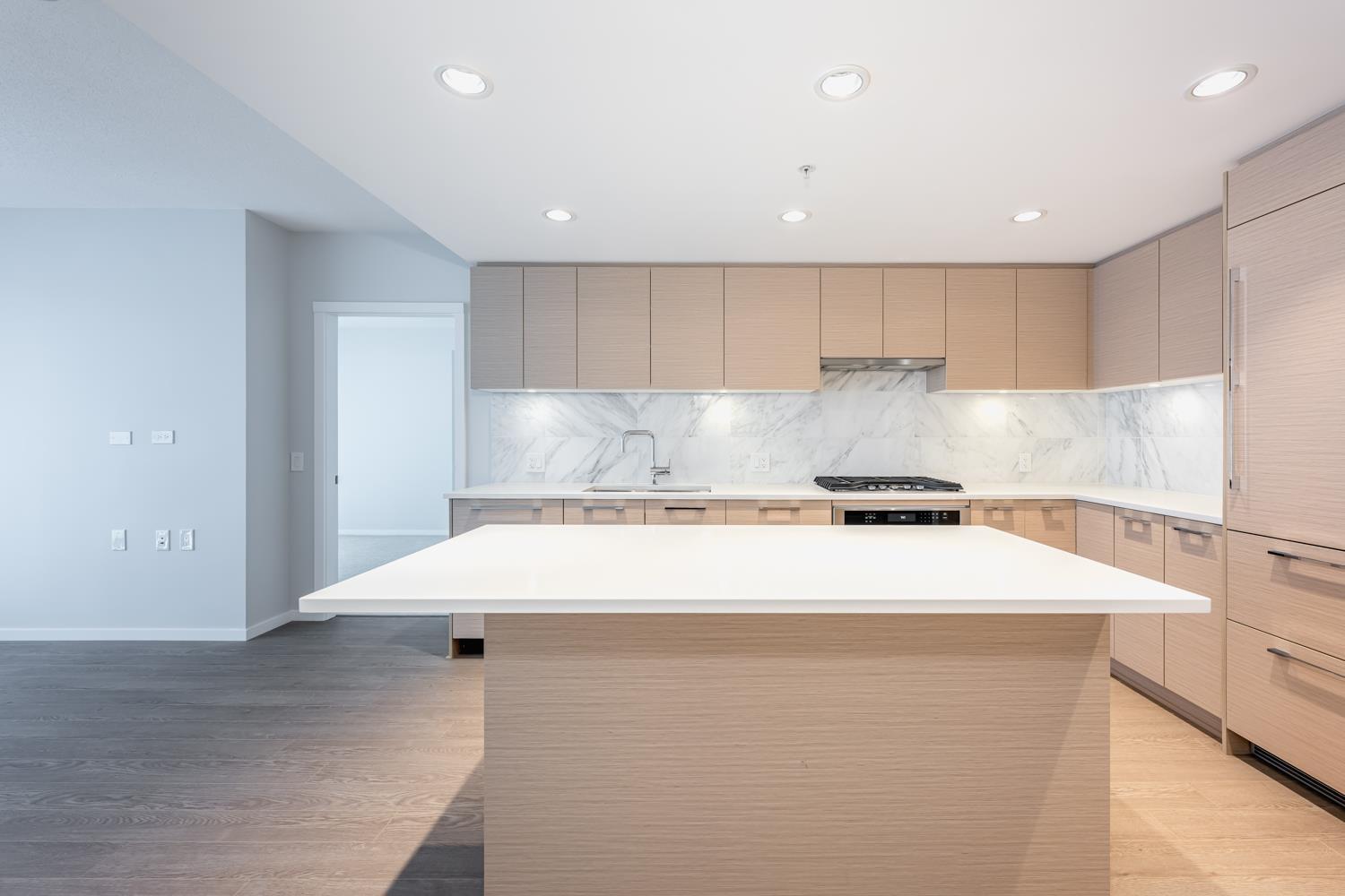 2007 6700 Dunblane Avenue, Burnaby, British Columbia  V5H 0J3 - Photo 10 - R2755091