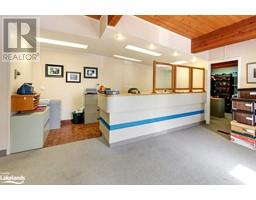 39 NELSON Street W