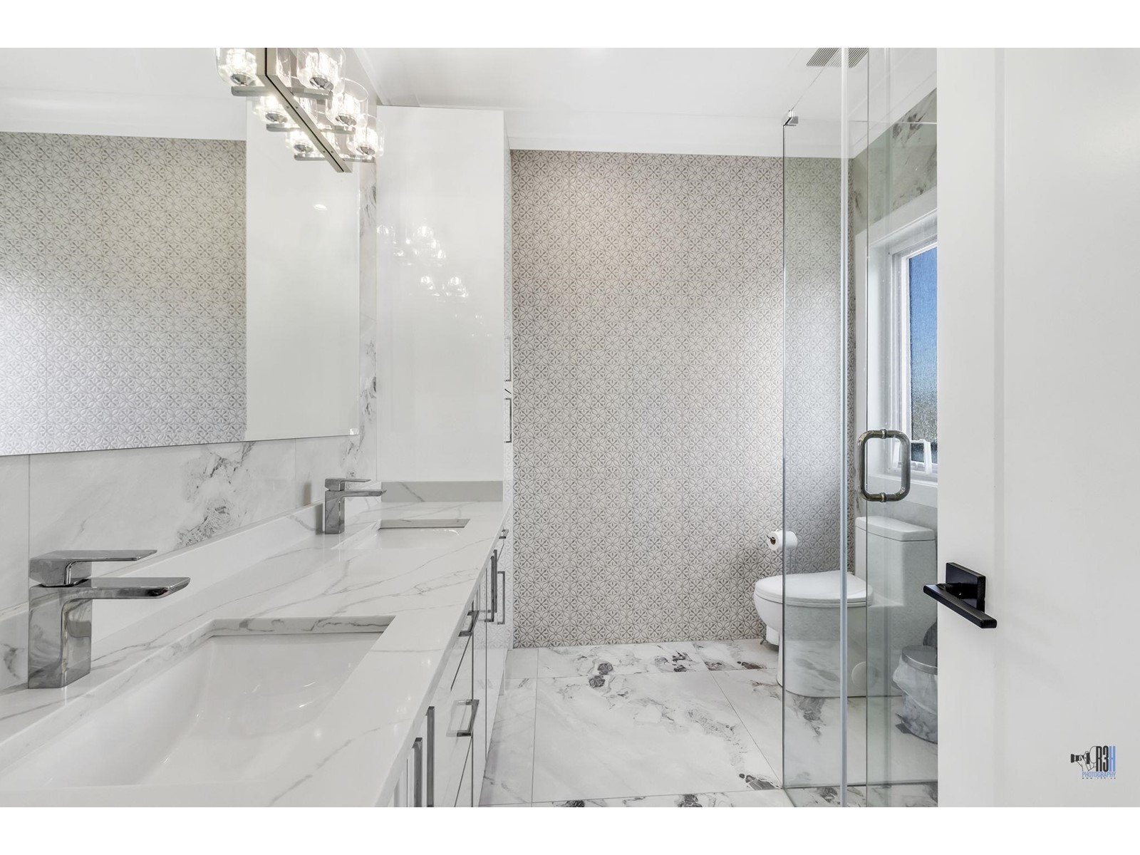 232 Howes Street, New Westminster, British Columbia  V3M 5L6 - Photo 20 - R2755600