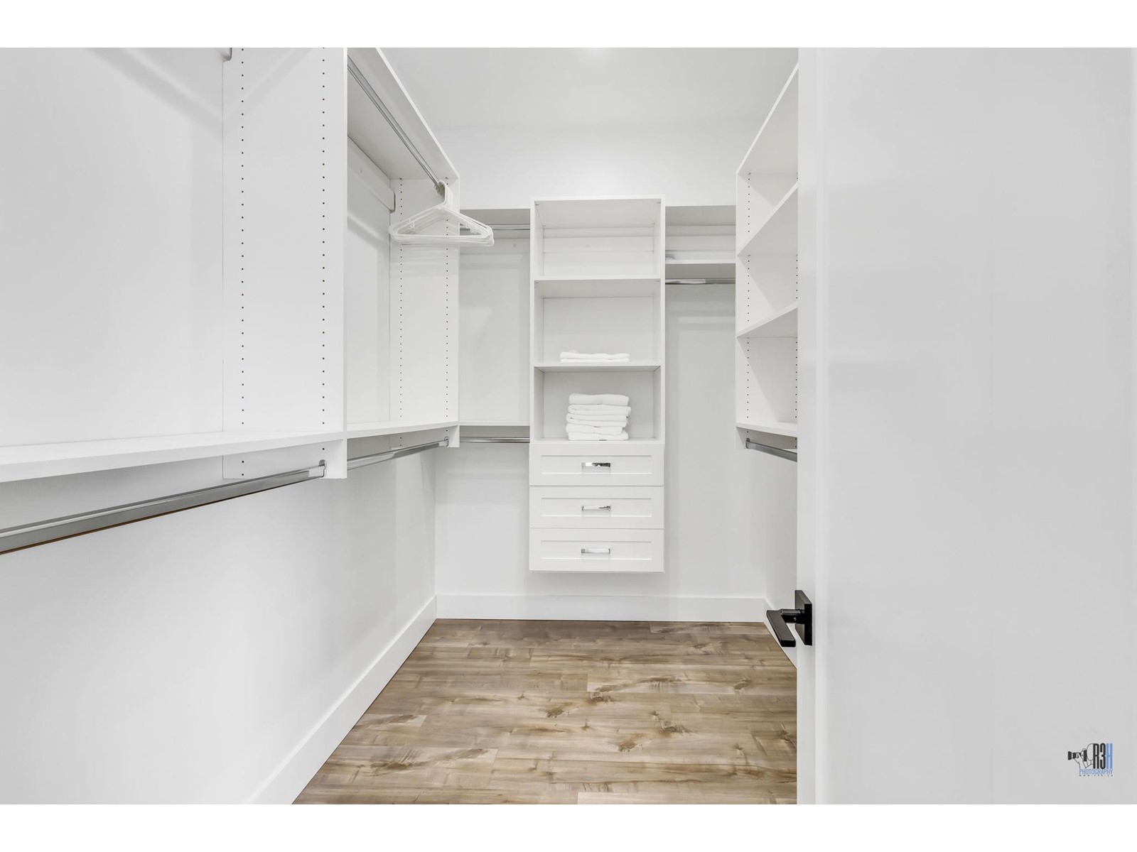 232 Howes Street, New Westminster, British Columbia  V3M 5L6 - Photo 21 - R2755600
