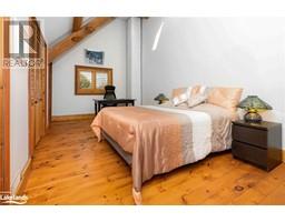 24 OLIVER Crescent