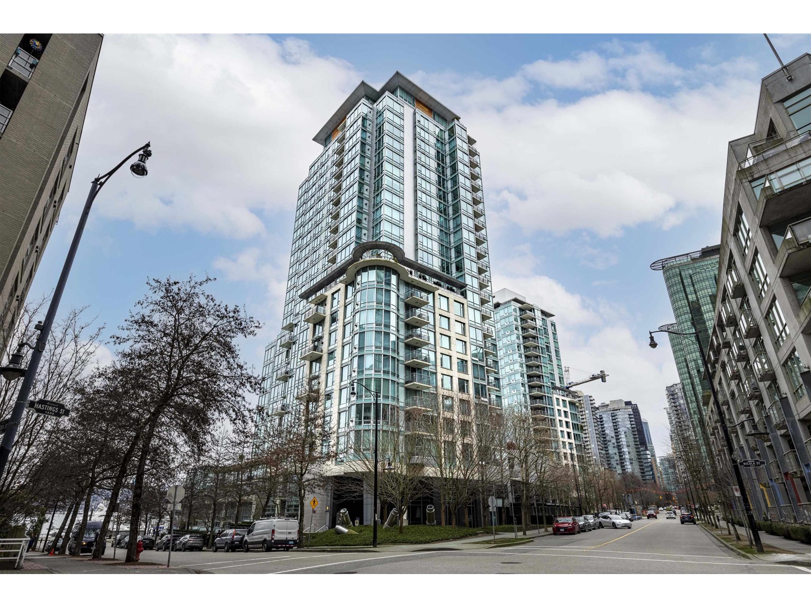 2303 590 NICOLA STREET, vancouver, British Columbia V6G3J8