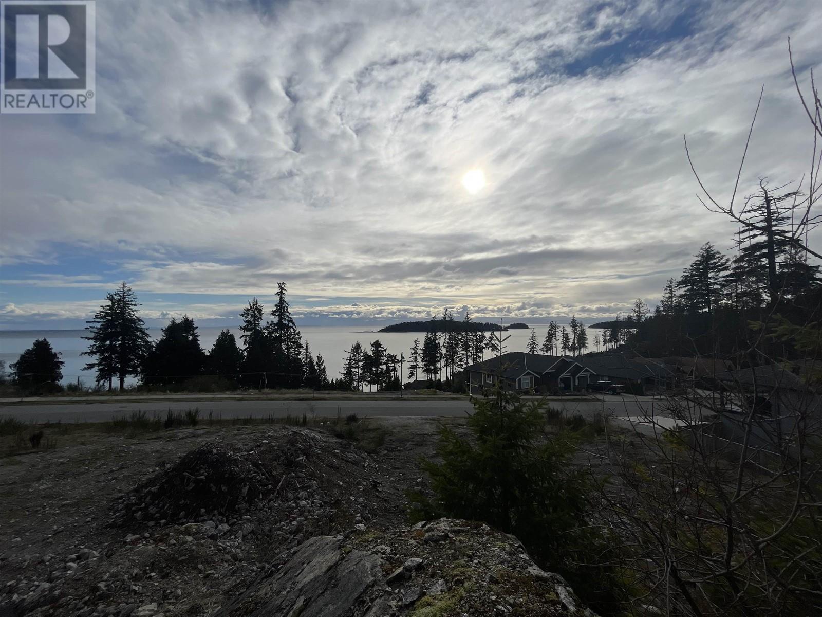 Lorem Ipsum Dolor Si, Sechelt, British Columbia  V7Z  - Photo 2 - DEMO25322177