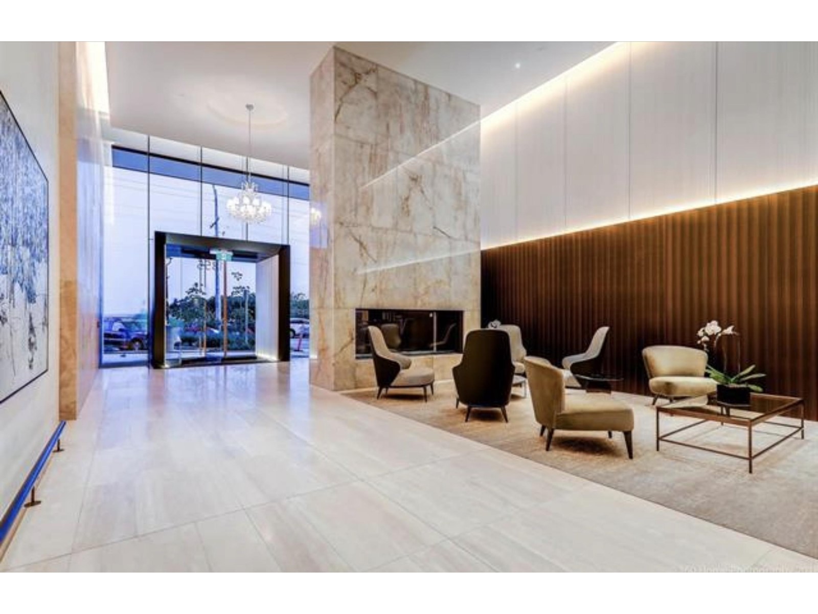 206 1355 Bellevue Avenue, West Vancouver, British Columbia  V7T 0B4 - Photo 1 - R2757131