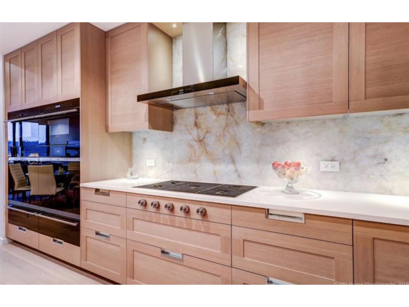 206 1355 Bellevue Avenue, West Vancouver, British Columbia  V7T 0B4 - Photo 3 - R2757131