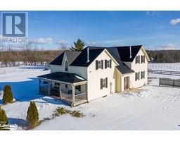 702174 5 Side Road