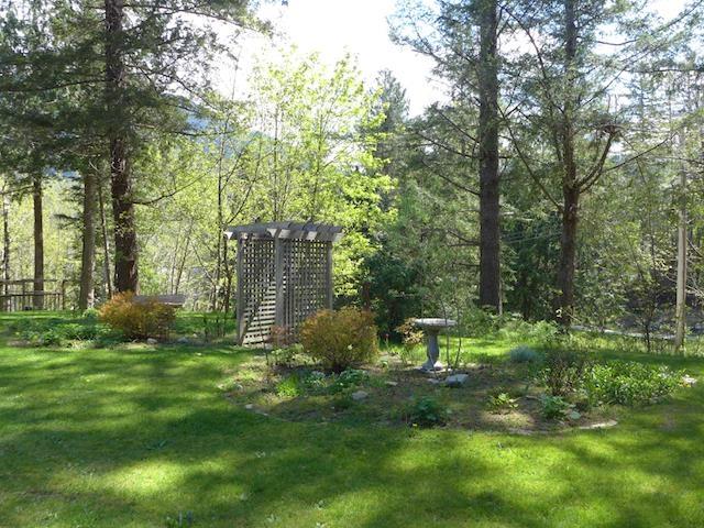 13483 Sunshine Coast Highway, Madeira Park, British Columbia  V0N 2H1 - Photo 26 - R2662901