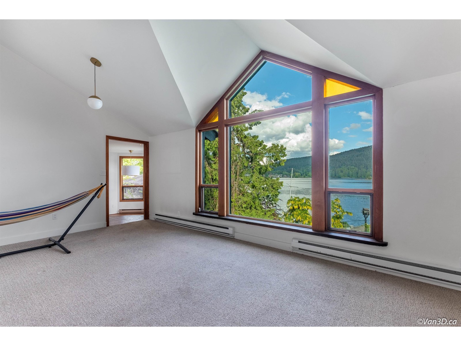 4541 Stonehaven Avenue, North Vancouver, British Columbia  V7G 1E7 - Photo 14 - R2757389