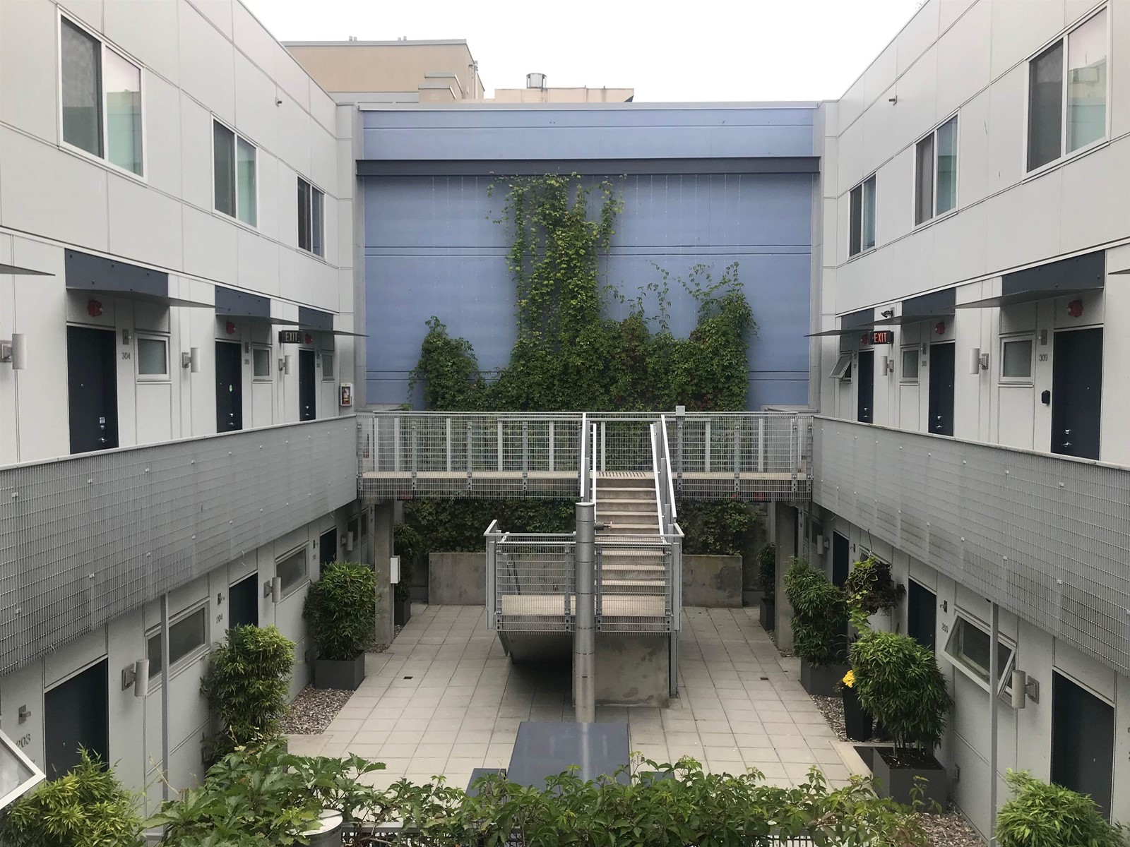 210 626 ALEXANDER STREET, vancouver, British Columbia