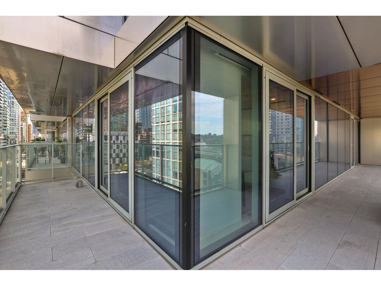 1205 1480 Howe Street, Vancouver, British Columbia  V6Z 0G5 - Photo 14 - R2757272