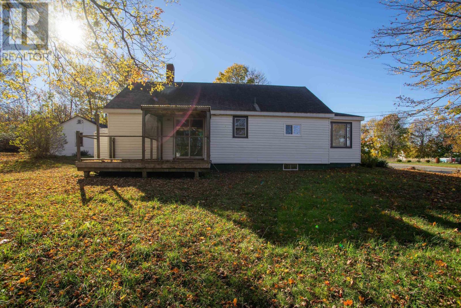 584 Highway 1, Deep Brook, Nova Scotia  B0S 1J0 - Photo 3 - 202225274