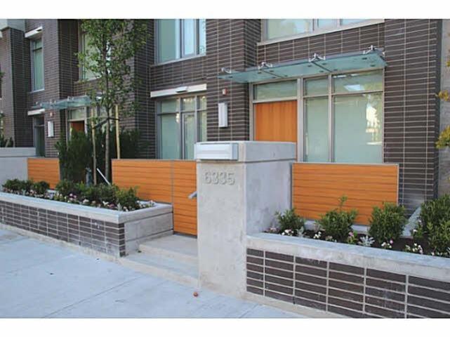 6335 Silver Avenue, Burnaby, British Columbia  V5H 0C3 - Photo 1 - R2756075