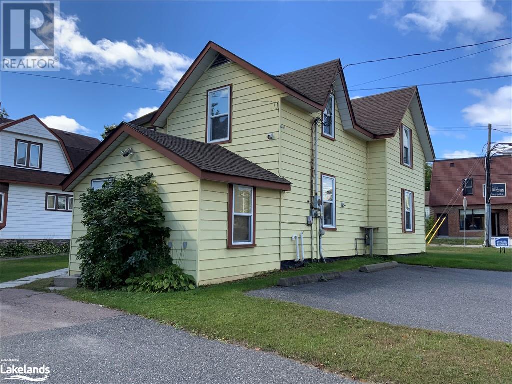 73 Gibson Street, Parry Sound, Ontario  P2A 1X2 - Photo 34 - 40366381