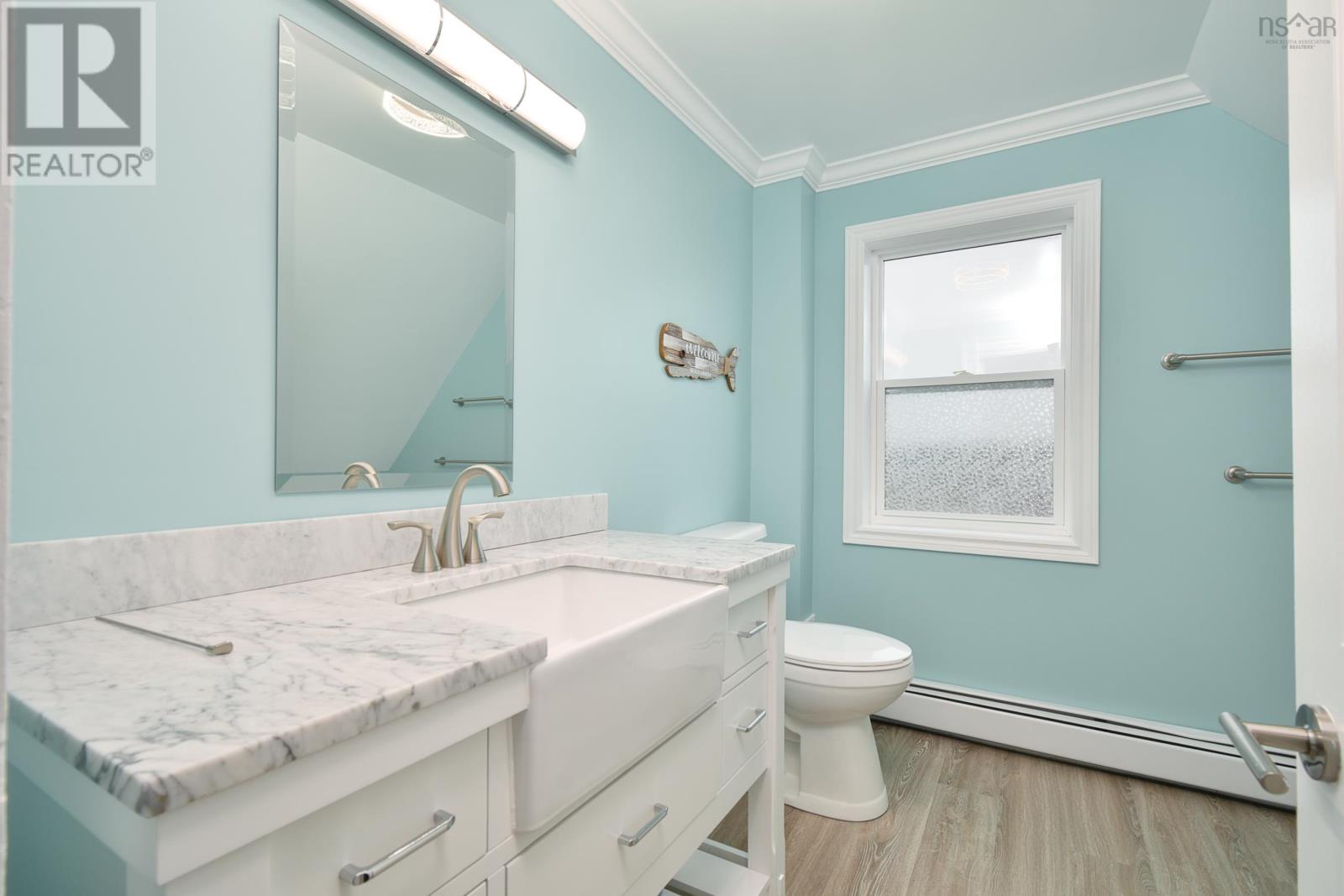 36 Seaview Drive, Gabarus, Nova Scotia  B1K 3T4 - Photo 15 - 202303274