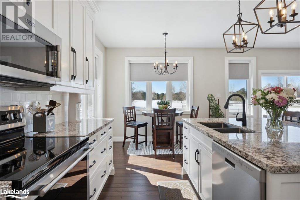Photo 13 of listing located at 3400 MCCARTHY Drive