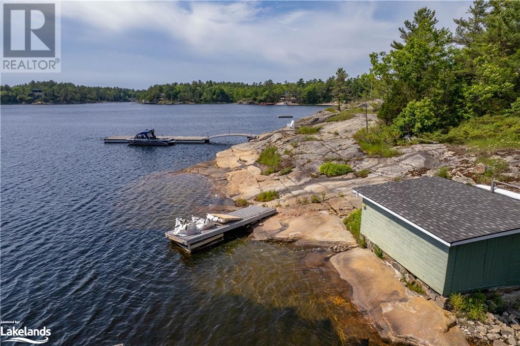 17576 georgian bay shore, honey harbour