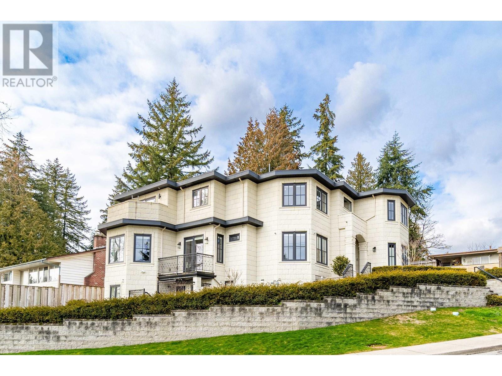 Lorem ipsum dolor, burnaby, British Columbia