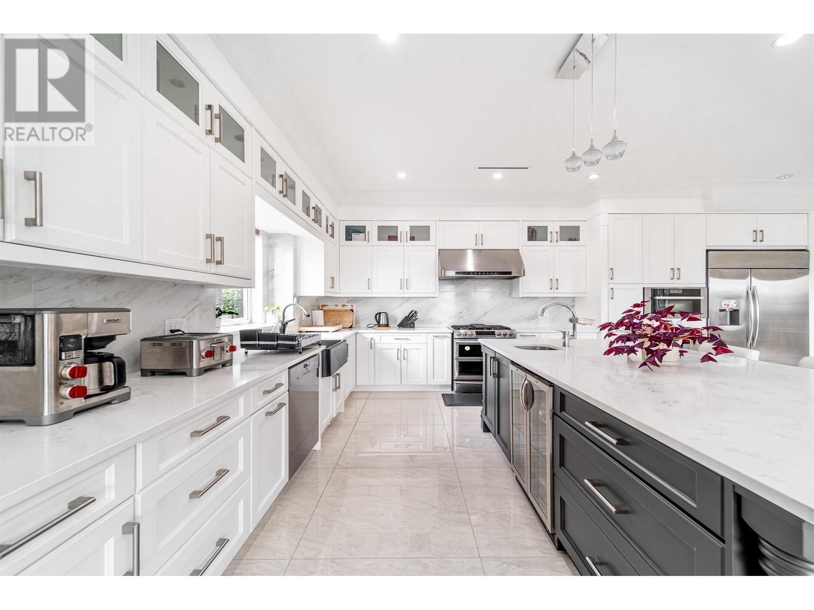 Lorem Ipsum Dolor, Burnaby, British Columbia  V5J  - Photo 7 - DEMO25304042