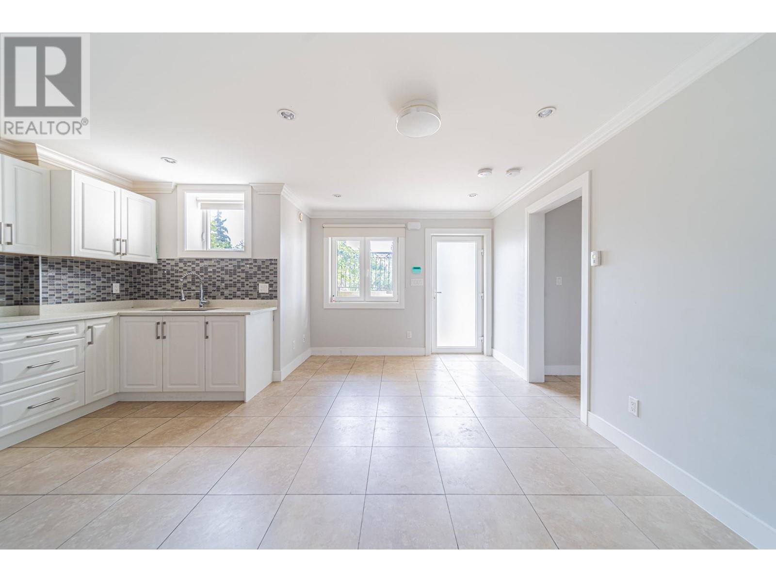 Lorem Ipsum Dolor, Burnaby, British Columbia  V5J  - Photo 33 - DEMO25304042