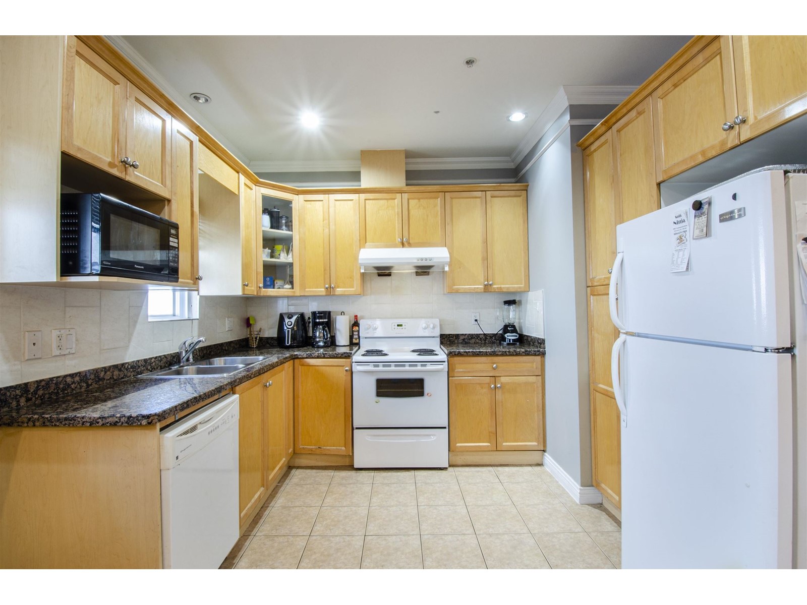 1550 E 1st Avenue, Vancouver, British Columbia  V5N 1A5 - Photo 9 - R2759202