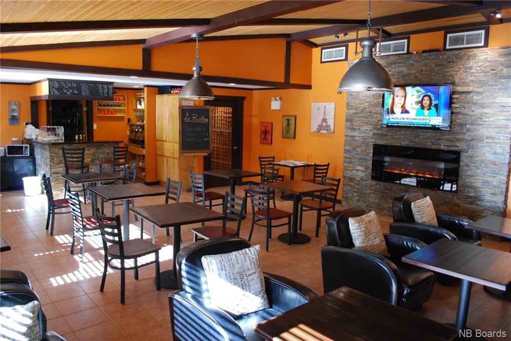 1810 Vallee Lourdes, Bathurst, New Brunswick E2A 4R9 - Photo 13 - NB084657