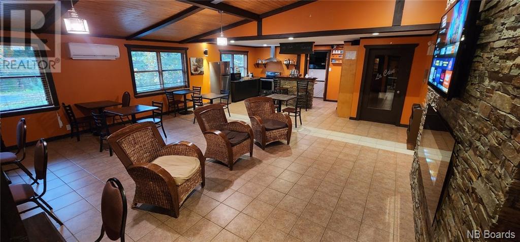 1810 Vallee Lourdes, Bathurst, New Brunswick  E2A 4R9 - Photo 6 - NB084659