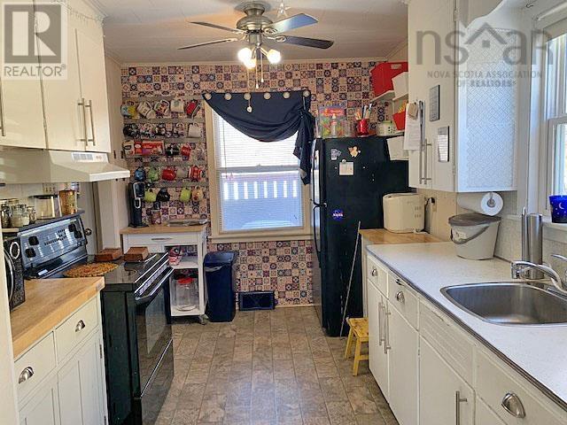 65 Prince Street, Bridgewater, Nova Scotia  B4V 1C9 - Photo 14 - 202303182