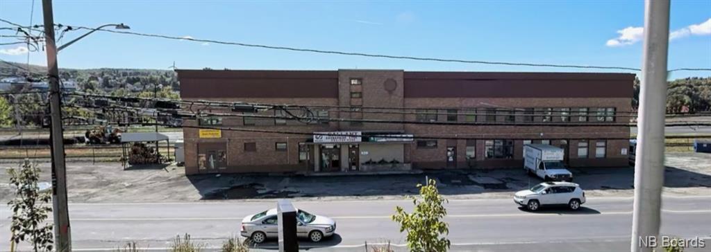 194 St-Francois Street, Edmundston, New Brunswick  E3V 1E8 - Photo 2 - NB084524