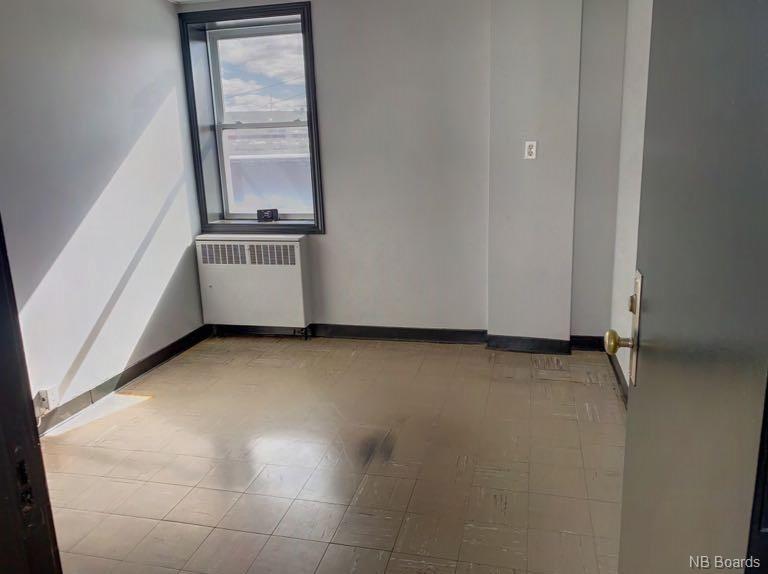 194 St-Francois Street, Edmundston, New Brunswick  E3V 1E8 - Photo 6 - NB084524