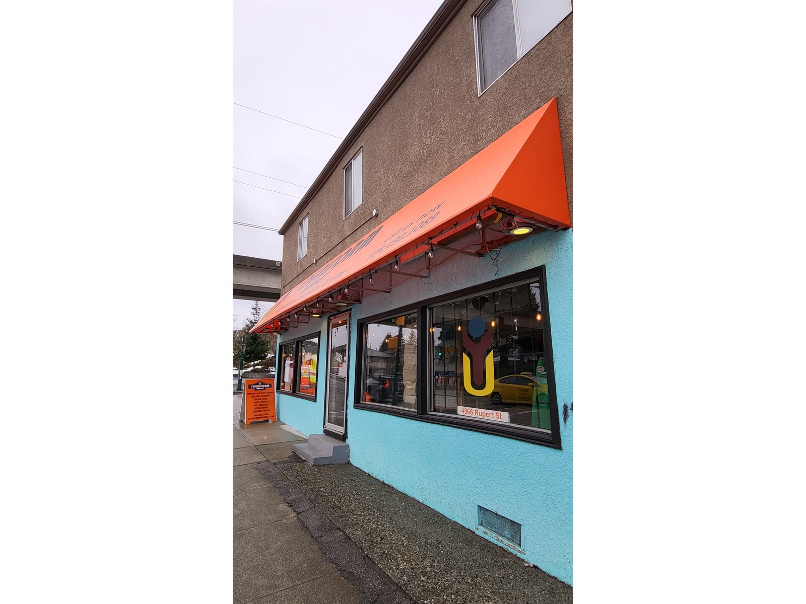 3206 Vanness Avenue, Vancouver, British Columbia  V5R 5A5 - Photo 3 - R2757814