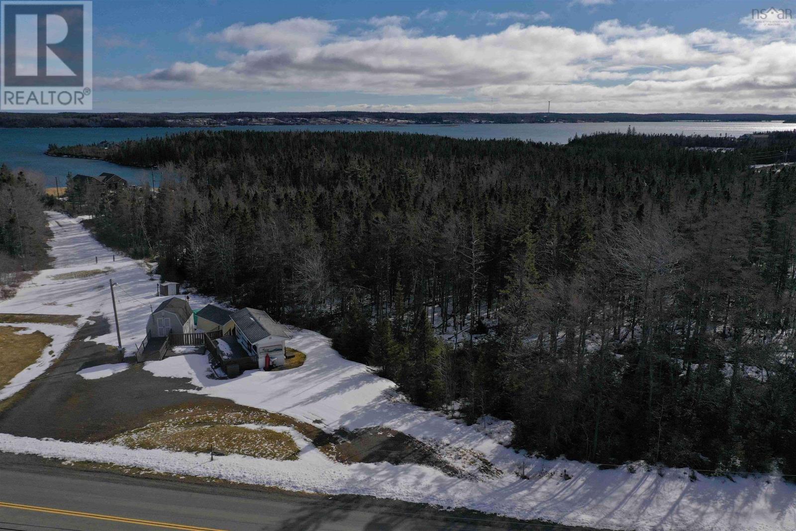 12 Grandique Ferry Road, Louisdale, Nova Scotia  B0E 1V0 - Photo 6 - 202304182