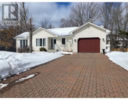 11 Glenforest DR