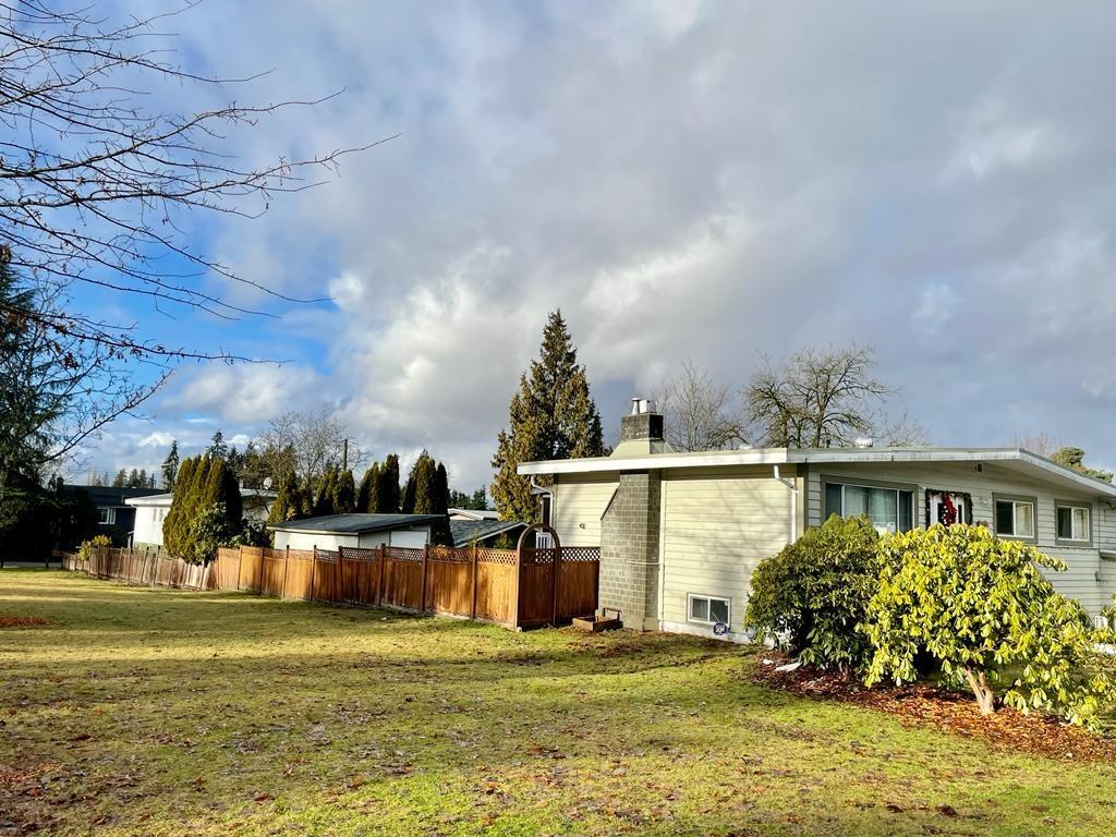 12301 Fulton Street, Maple Ridge, British Columbia  V2X 6L4 - Photo 5 - R2760486