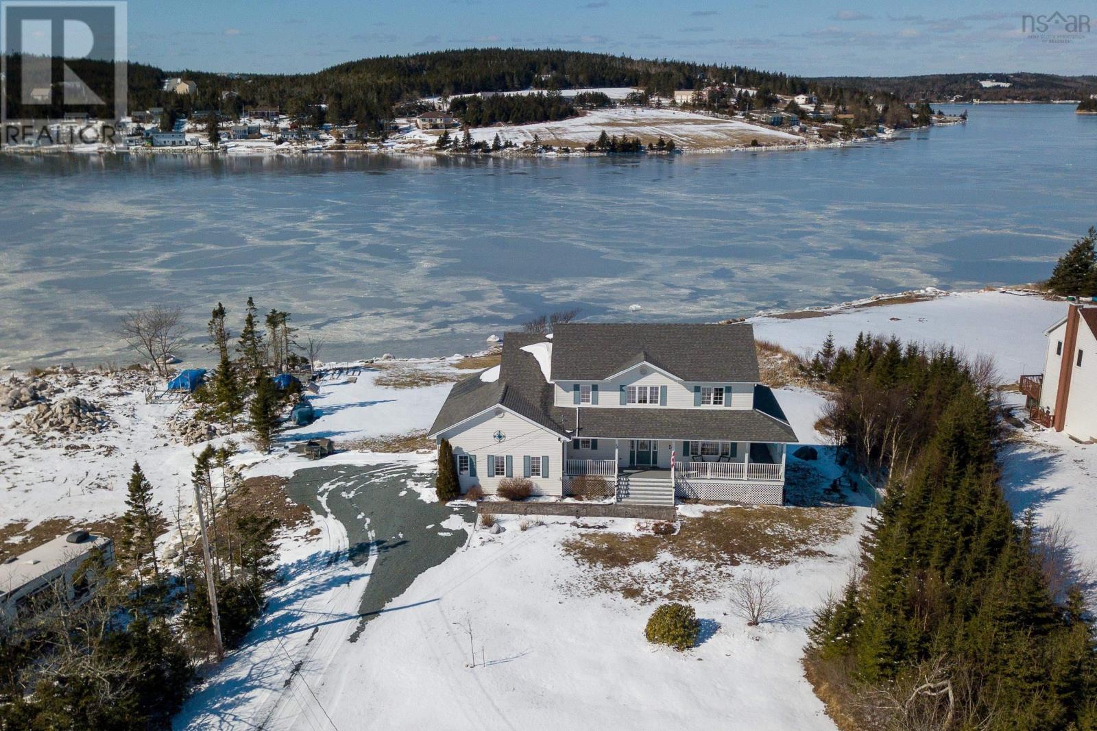 28 Emerald Drive, Three Fathom Harbour, Nova Scotia  B0J 2L0 - Photo 3 - 202300408
