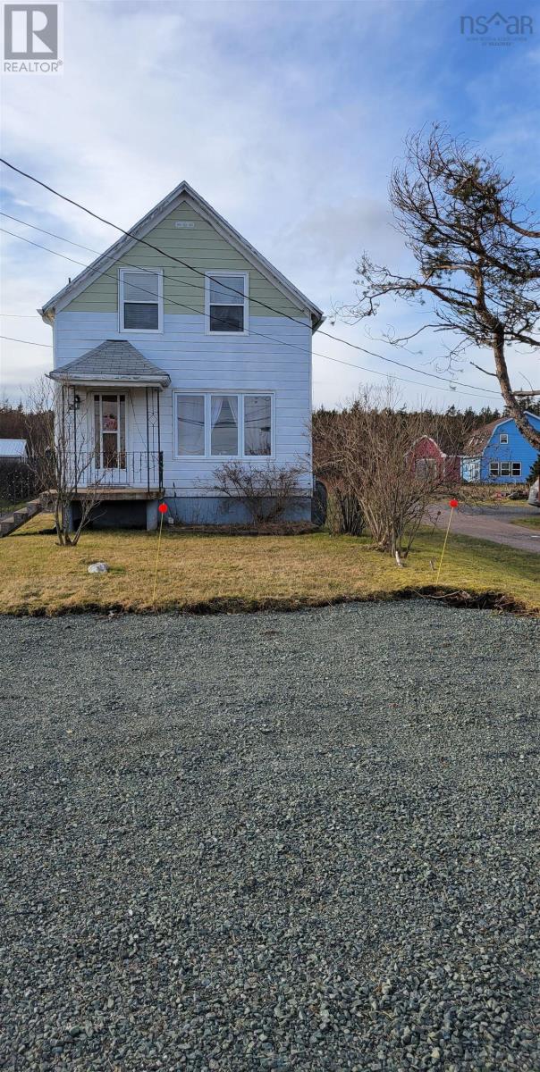 20 Wolfe Street, Louisbourg, Nova Scotia  B1C 2J2 - Photo 1 - 202300708