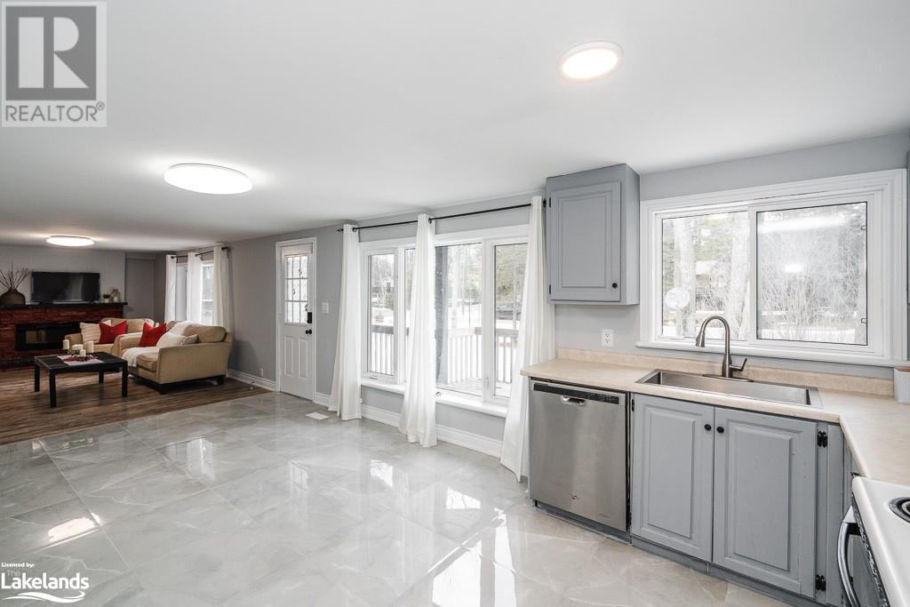 28 Marchand Road, Tiny, Ontario  L9M 0H3 - Photo 6 - 40391347
