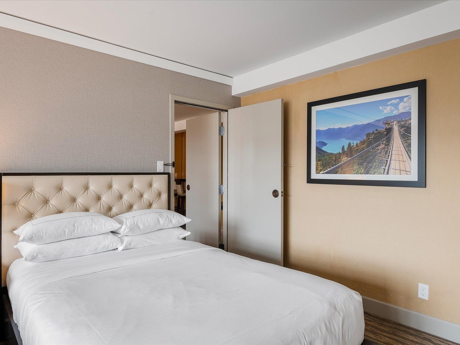 725 727-4050 Whistler Way, Whistler, British Columbia  V8E 1H9 - Photo 11 - R2762549