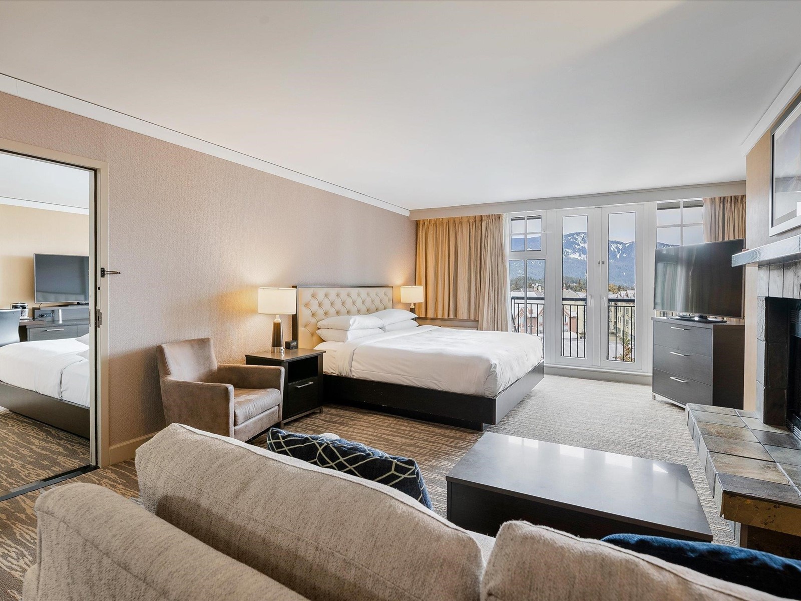 725 727-4050 Whistler Way, Whistler, British Columbia  V8E 1H9 - Photo 13 - R2762549