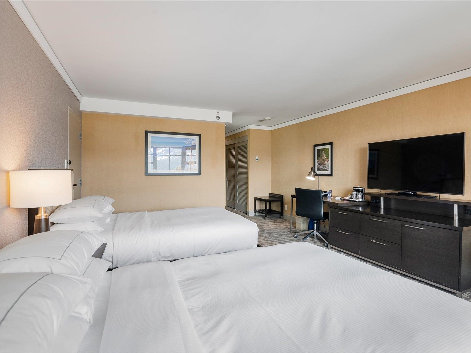 725 727-4050 Whistler Way, Whistler, British Columbia  V8E 1H9 - Photo 5 - R2762549