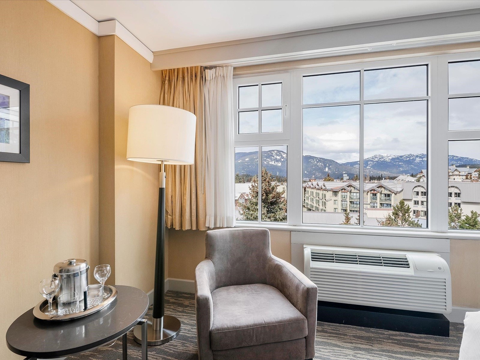 725 727-4050 Whistler Way, Whistler, British Columbia  V8E 1H9 - Photo 6 - R2762549