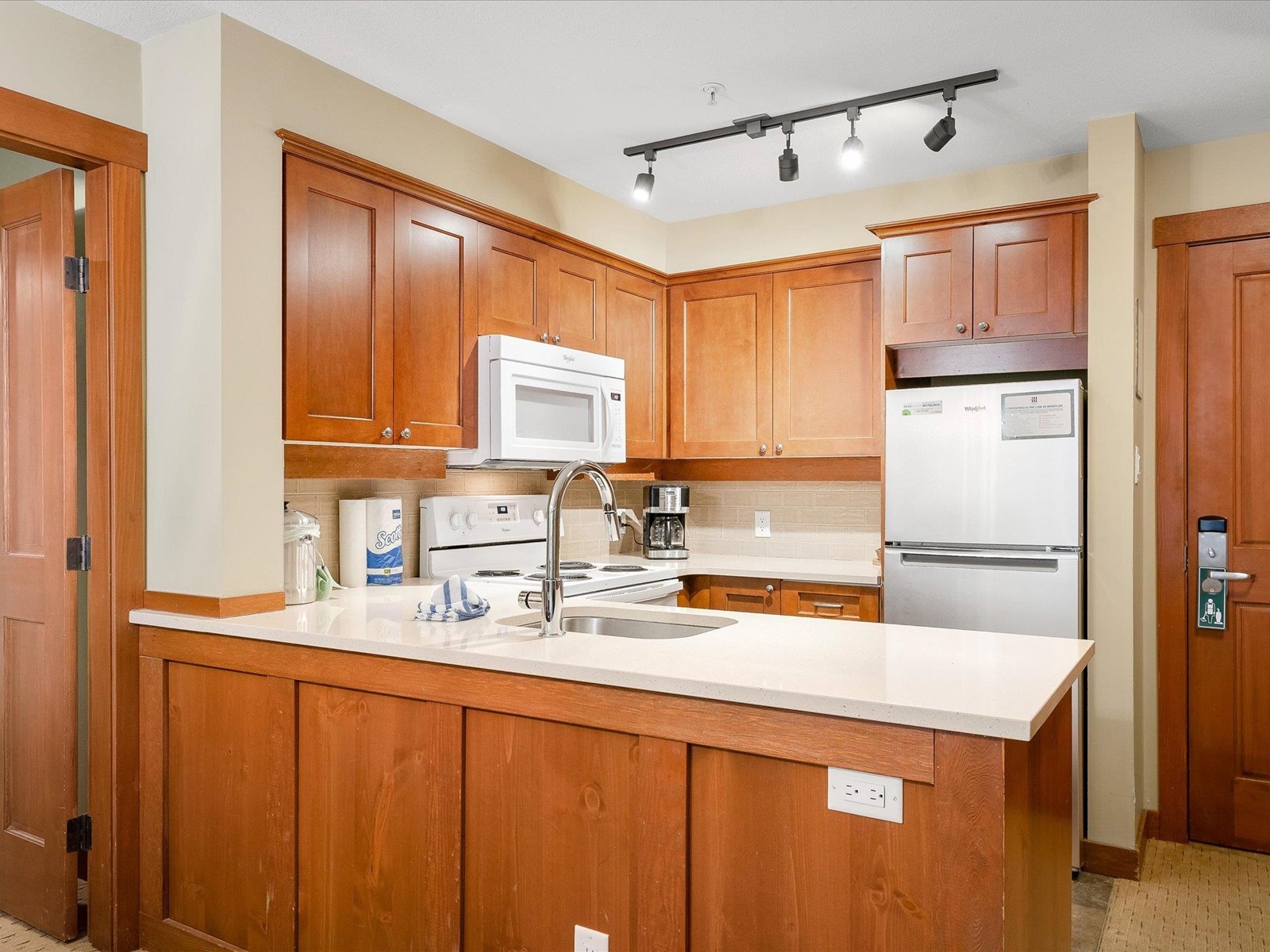 310 G3 4653 Blackcomb Way, Whistler, British Columbia  V8E 0Y9 - Photo 12 - R2762717