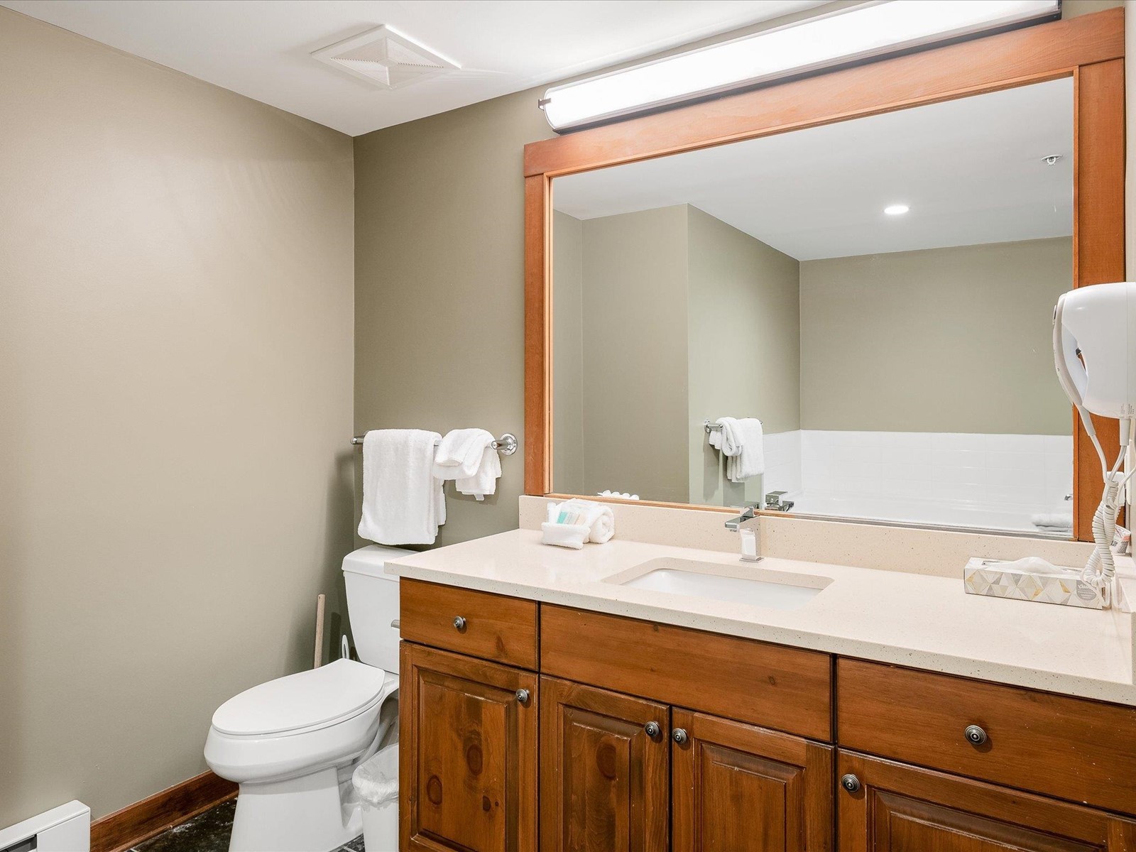 310 G3 4653 Blackcomb Way, Whistler, British Columbia  V8E 0Y9 - Photo 16 - R2762717