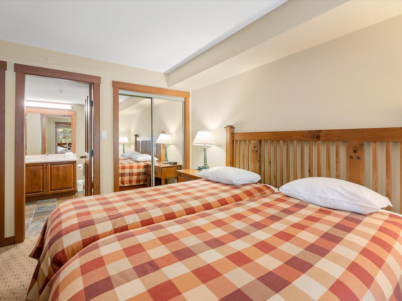 310 G3 4653 Blackcomb Way, Whistler, British Columbia  V8E 0Y9 - Photo 18 - R2762717