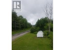 11 Sugar Bush RD