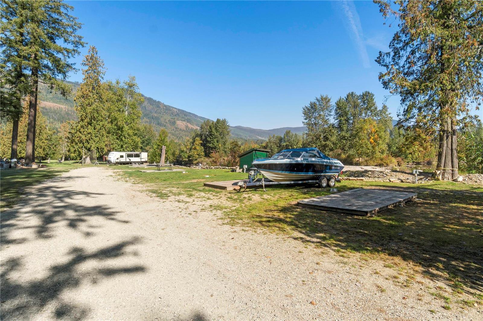 1450 Husky Frontage Road, Sicamous, BC V0E2V0 28